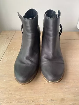 Eos Ankle Boots Size 39 Charcoal • $32.95