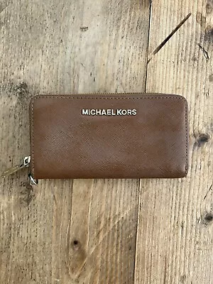 Michael Kors Women’s Tan Leather Purse • £19