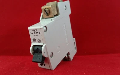 Wylex Nb05 5a 5amp Type 2 Single Pole Sp 1p Mcb Fuse Switch  • £7.99