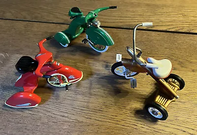 Hallmark Kiddie Car Classics Sidewalk Cruisers Tricycles Lot Of 3 • £38.88