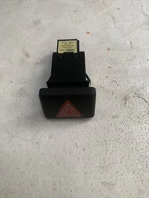 Audi A4 B7 2001-2008 Hazard Warning Light Switch Button 8e0941509 • $15.04