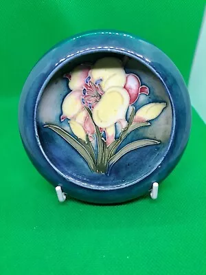  Moorcroft African Lily Pottery Bowl  • £70