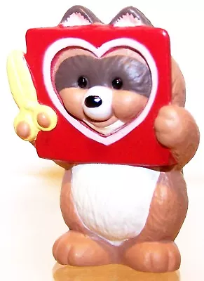 1993 NEW Hallmark Valentine Merry Miniature RACCOON With HEART QSM8062 NeverUsed • $11.86