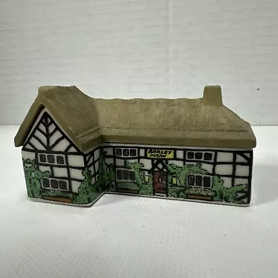 VTG Whimsey On Why  Barley Mow  Miniature House Porcelain WADE ENGLAND #8 • $20