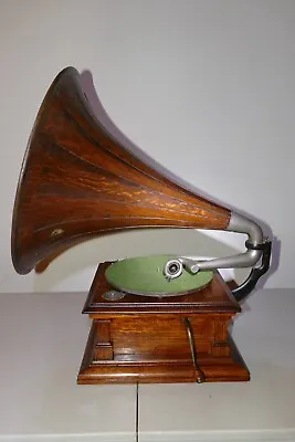Gorgeous Original Victor V Phonograph W Oak Spearpoint Horn Works/Sounds Great! • $4999.99
