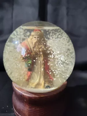 Vintage Santa Music Box Snow Globe • $25