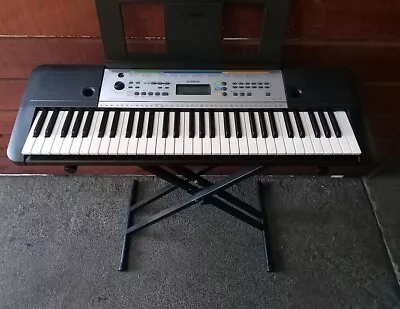 Yamaha YPT-255 Electronic Polyphonic Piano Keyboard 61 Keys & Stand & Power Cord • $160