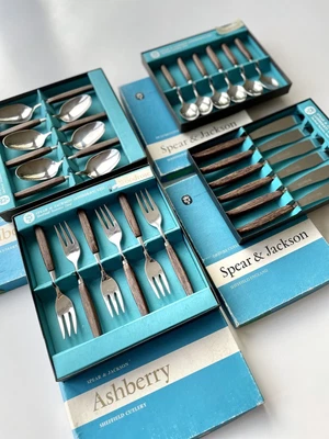 £79.99 • Buy 24 Pieces Of Vintage Spear & Jackson (Ashberry) Woodrose Boxed Stainless Cutlery
