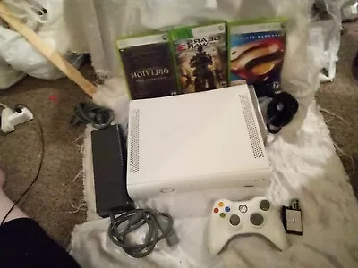 $149.99 • Buy Xbox 360 Console Bundle 4 Games Oblivion Superman Gears Of War3 Ghostbusters 