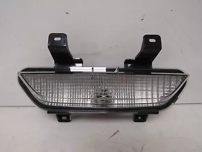 2015 - 2019 Ford Mustang Center Rear Backup Reverse Light Oem B10 8220 • $40