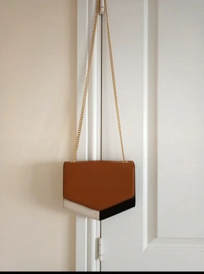 £45 • Buy SANDRO Lou Cross Body Bag With Gold Hardware Chain Strap (Large)