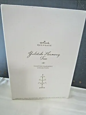 2006 Hallmark QP1143  Yuletide Harmony Display Tree  • $69.99