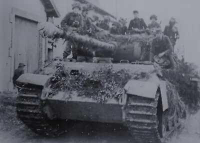 £4.85 • Buy A German Panzer Prepares To Engage US Troops In Lorraine 1944  WW2 Print 4x6