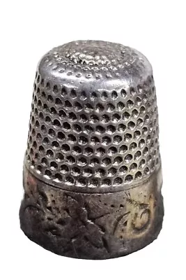 Antique Sterling Silver Thimble Size 8 No Holes  Stamped With A Star • $9.99
