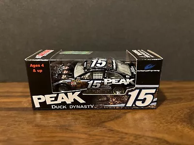 Clint Bowyer 2013 #15 Peak / Duck Dynasty Michael Waltrip Racing Camry  1/64 • $13.95