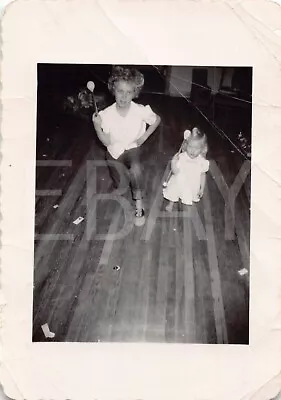 1950s Original Photo Sisters Girls Portrait With A Majorette Baton 1A8 • $7.29