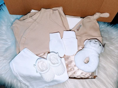 £0.99 • Buy Baby Gift Set, Size 0-3 Months, White/beige, New With Tags.