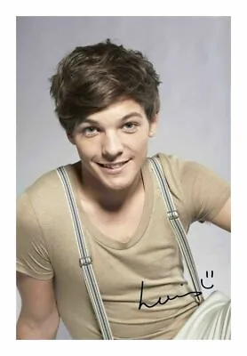 Louis Tomlinson Autograph Signed Pp Photo Poster • £6.89