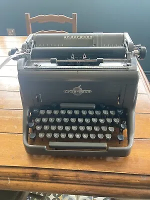 Vintage Rare Collectable Underwood Grey Metal Manual Typewriter Spares Or Repair • £49.99