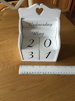 £10 • Buy Wooden Perpetual Calendar White
