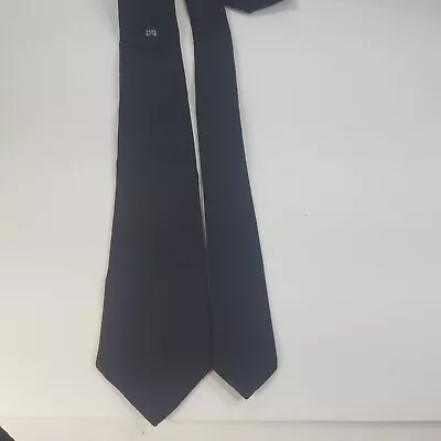 Vintage Black With White Accents Skinny Necktie 53.5x2.25  • $11.99