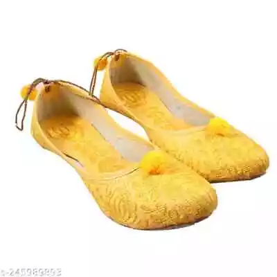 Punjabi Ethnic Mojari Handmade Flat Embroidered Traditional Jutti Indian Clogs • $19.99