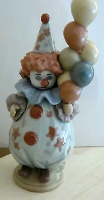 Lladro Clown Figurine   Littlest Clown     # 5811 ; Beautiful Condition  • £9.99