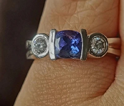 £850 • Buy Iliana AAAA Tanzanite And Diamond Ring 18ct Gold Size P