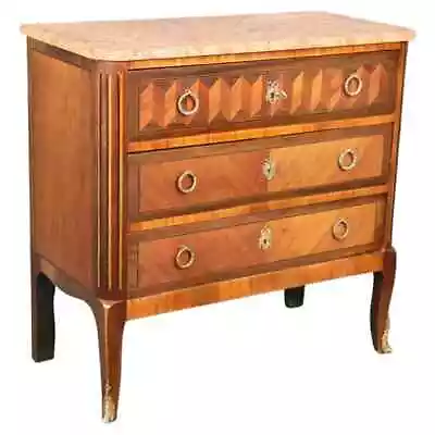 Fine Quality French Louis XV Kingwood And Coral Hued Marble Top Commode • $1196