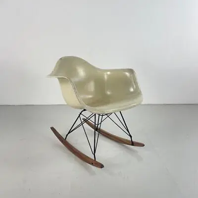 VINTAGE 1950s EAMES HERMAN MILLER RAR ROCKING CHAIR IN PARCHMENT WHITE #4145 • $820.34