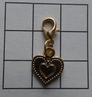 Vintage Tibetan Heart Imprinted Heart Clip Charm Zip Bracelet Silver Finish • £2.95