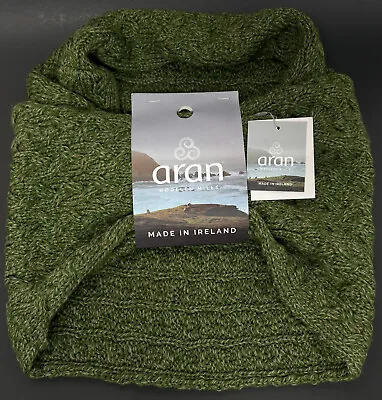 ARAN Woollen Mills NWT Infinity Cable Scarf Meadow Green-Merino Wool-IRELAND • $44.99