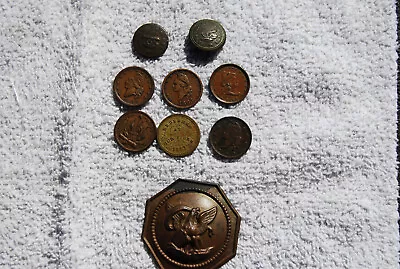 Lot Of 6 Civil War And Merchant Tokens 2 Buttons 1 Badge • $39.93