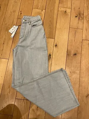 Miss Selfridge Women’s Wide Leg Jeans Lightwash Blue Size 8. • £9.99