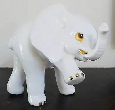 £14.99 • Buy Royal Osborne – Bone China Elephant Standing On Three Legs TMR-3772 – Excellent 