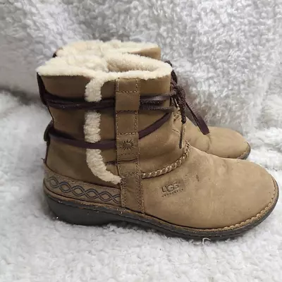 Ugg Cove Tan Nubuck Leather Ankle Boots Size 7 • $45