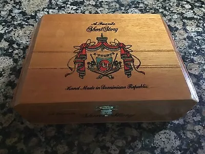 A. Fuente Short Story Empty Wooden Hinged Cigar Box Vintage Dominican Republic • $10.99