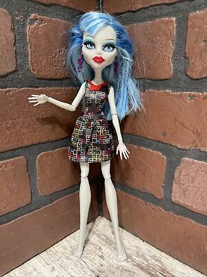 Monster High Ghoulia Yelps Doll 11 Inch Mad Science School Lab Mattel • $11.21