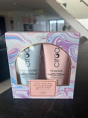 Ciroa Body Scrub Duo Gift Set-Coconut & Macadamia Oil & Pink Rose & Oat Milk NEW • £17.99