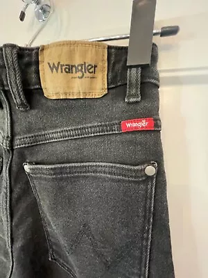 Wrangler Size 6 Tyler Black Jeans Distressed Womens Casual • $20