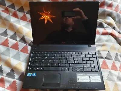 Acer Laptop Aspire 5742G PART NOT WORKING NO HDD. 8GB RAM / Battery Ok / DVD • £80