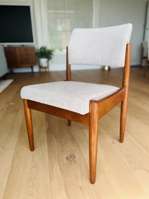 $1399 • Buy Parker Era Dining Chairs X6 Midcentury Retro Teak