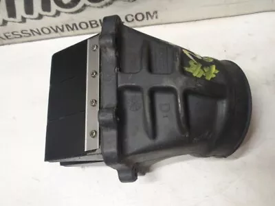 SkiDoo Mach Z 1000 Twin Snowmobile Engine Left Intake And Reeds Summit Renegade • $25