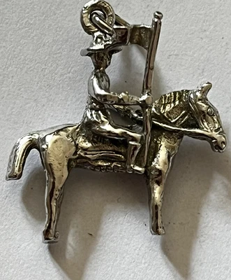 £10 • Buy Vintage Sterling Silver Soldier On Horseback Holding Flag Bracelet Charm 3.54g