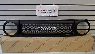 Toyota FJ Cruiser Special Edition Black Painted Grille Genuine OEM OE • $264.90