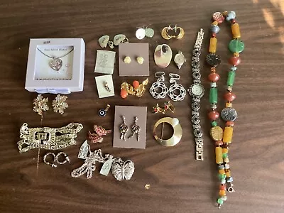 Lot Of Vintage And Costume Jewelry Some Signed Sarah Coventry Earrings Brooch • $45