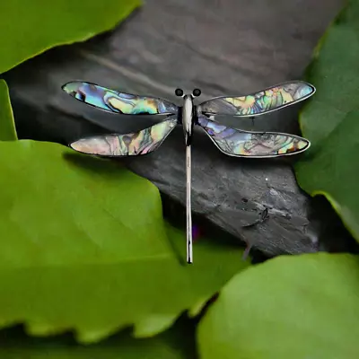 Vintage Style Shell Oil Dragonfly Brooch -18k Gold Plating - Leather Pouch • $18