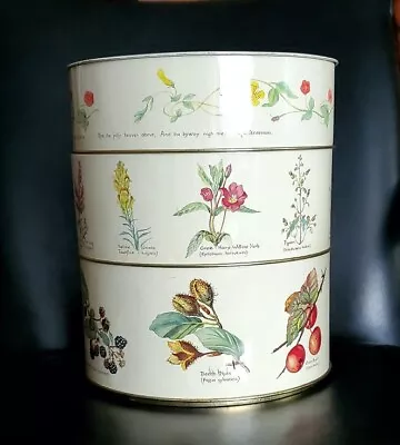 $45 • Buy Vintage Stacking Cake/Cookie Tins