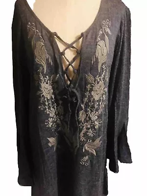 Monoreno Top Women Gray Embroidered Floral Tie Top Sz Large • $18.95