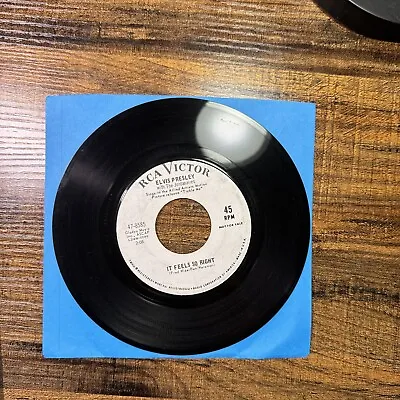 ELVIS PRESLEY WHITE LABEL RCA PROMO DJ DEMO 45 Feels So Right / Easy Question • $45